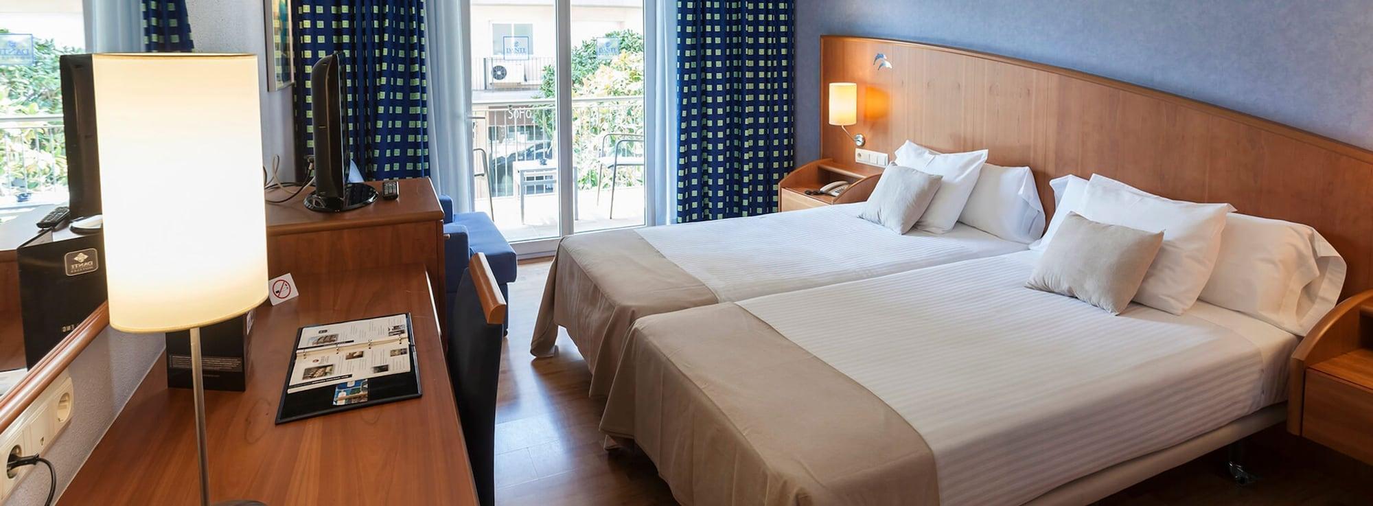 Hotel Delfin Тоса де Мар Екстериор снимка