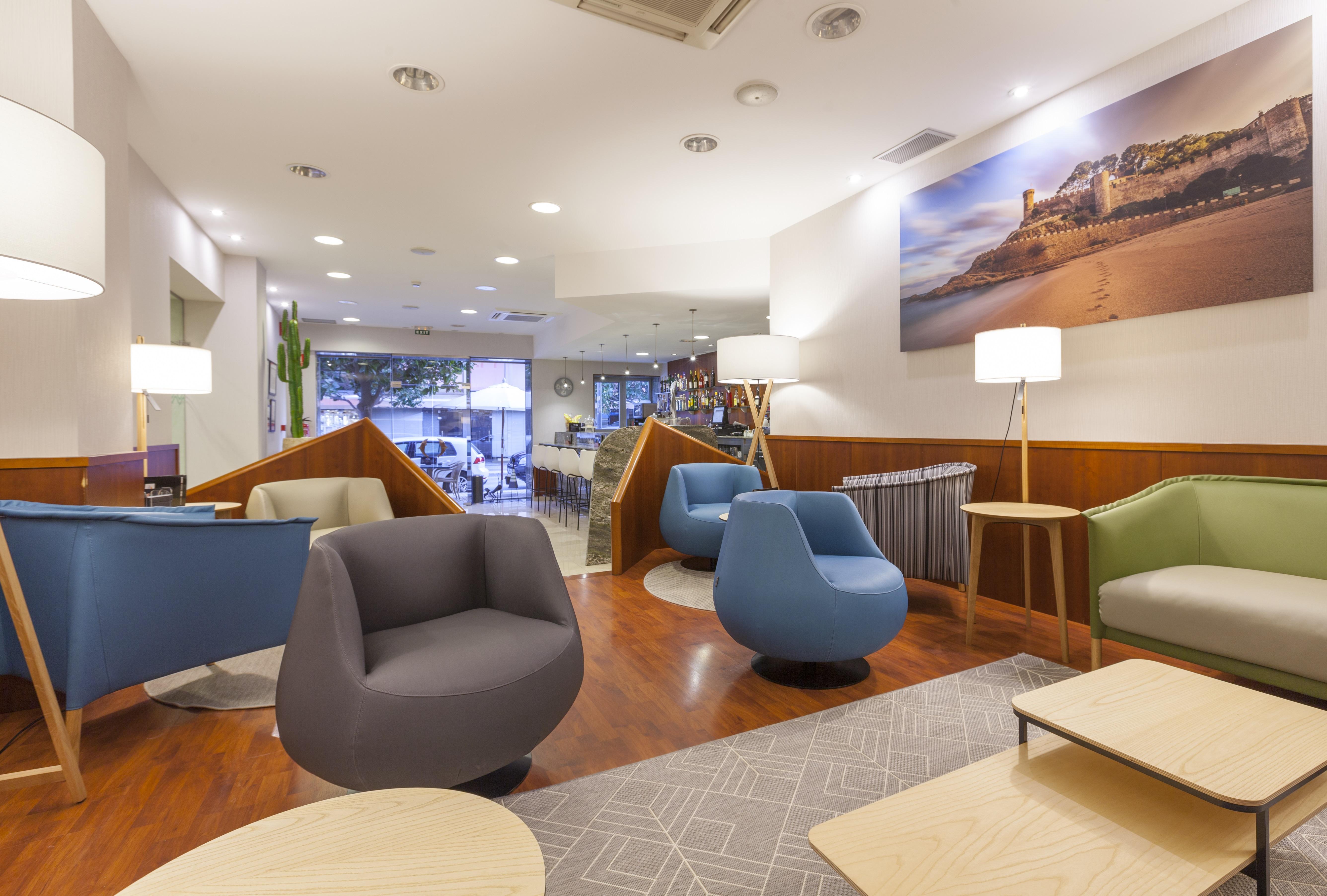 Hotel Delfin Тоса де Мар Екстериор снимка